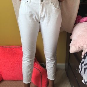white jeans with rips